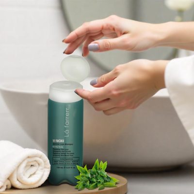 شامپو ضد ریزش لافارر مدل ماینوکسی مناسب موهای چرب حجم 150 میلی لیتر